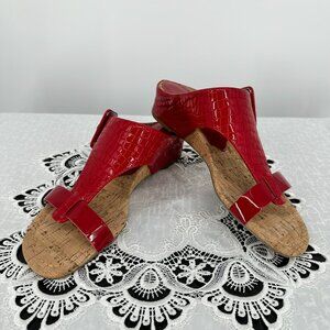 Donald Pliner Sandals "Ofelia" Red Patent Crocodile Leather size 9M